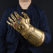 Carregar imagem no visualizador da galeria, Manopla do Thanos by Sloan Store 2019 - 12x de R$ 10,36